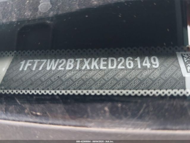 1FT7W2BTXKED26149 Ford F-250 Lariat