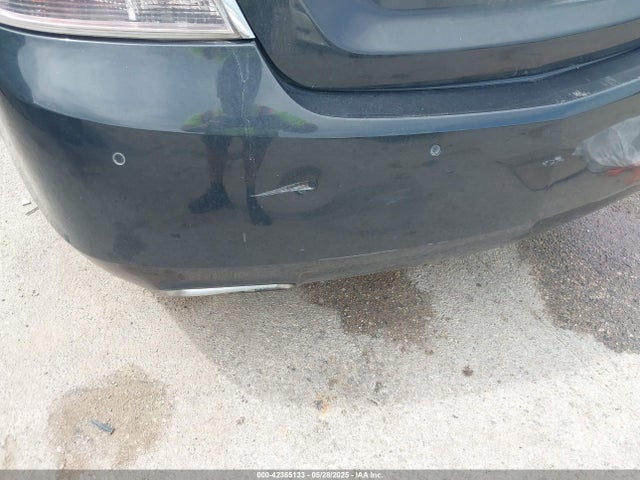 42365133 :رقم المزاد ، 1G4GE5ED8BF202850 vin ، 2011 Buick Lacrosse Cxs مزاد بيع