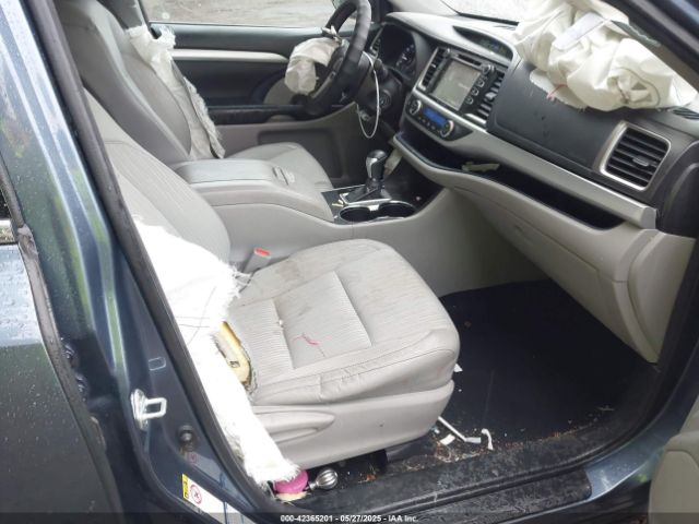 2016 TOYOTA HIGHLANDER 5TDBKRFH1GS347994 Photo 4