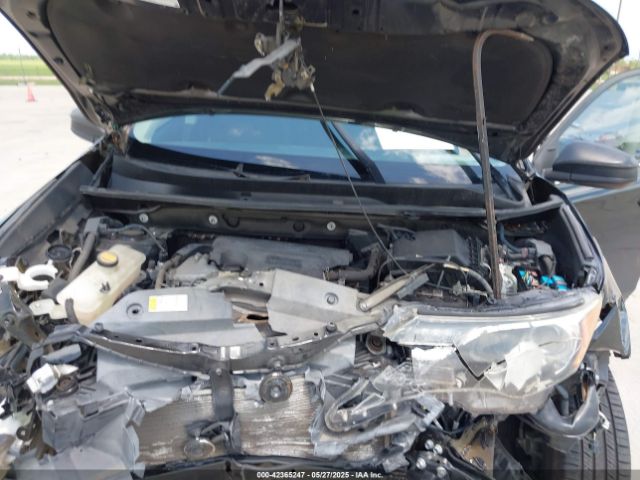 2T3ZFREV9FW231580 Toyota RAV4 LE