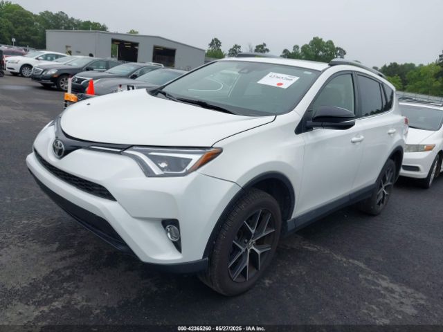 JTMJFREV6HD206035 Toyota RAV4 SE
