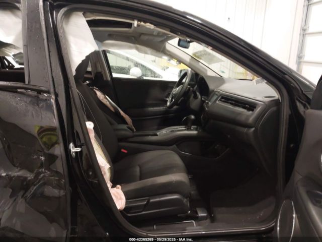 2022 HONDA HR-V 3CZRU5H5XNM736905 Photo 4