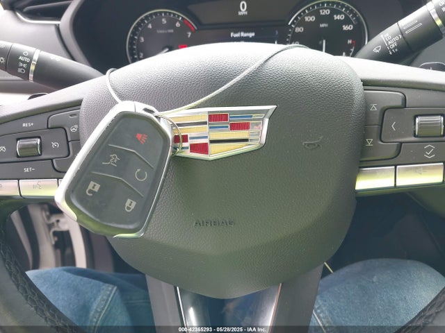 2023 CADILLAC XT4 1GYFZDR47PF202588 Photo 10