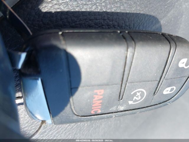 2019 JEEP COMPASS 3C4NJDBB7KT723889 Photo 10