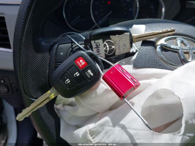 5YFBURHE7GP544108 Toyota COROLLA LE