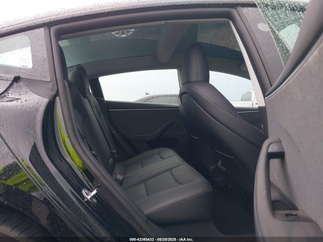 5YJ3E1EA3SF972055 Tesla MODEL 3