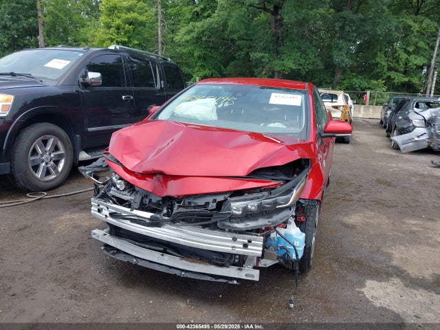 Toyota Prius Prime Premium 2019 JTDKARFP3K3109147 Image 6