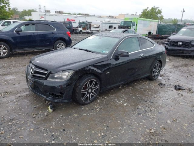 WDDGJ4HB0EG289247 Mercedes-Benz C-Class