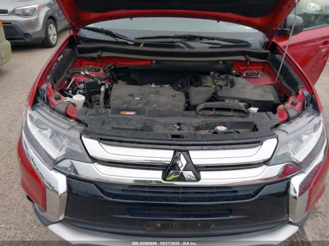 JA4AZ3A35JZ019378 Mitsubishi Outlander Es