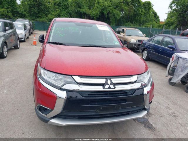 JA4AZ3A35JZ019378 Mitsubishi Outlander Es