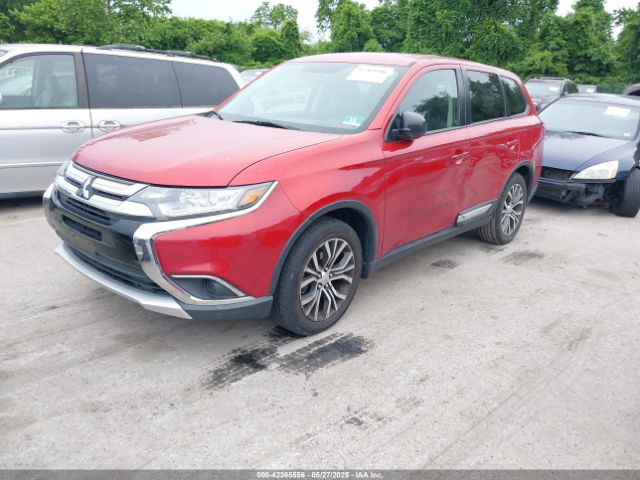 JA4AZ3A35JZ019378 Mitsubishi Outlander Es