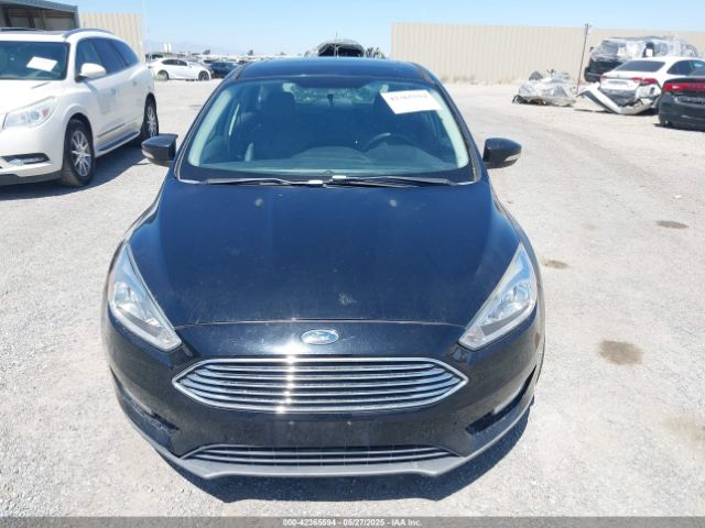 1FADP3N21HL268497 Ford Focus Titanium