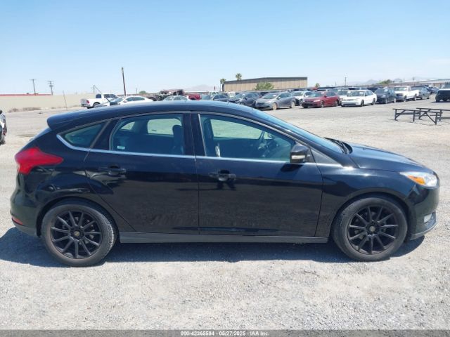 1FADP3N21HL268497 Ford Focus Titanium