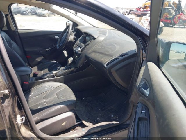 1FADP3N21HL268497 Ford Focus Titanium