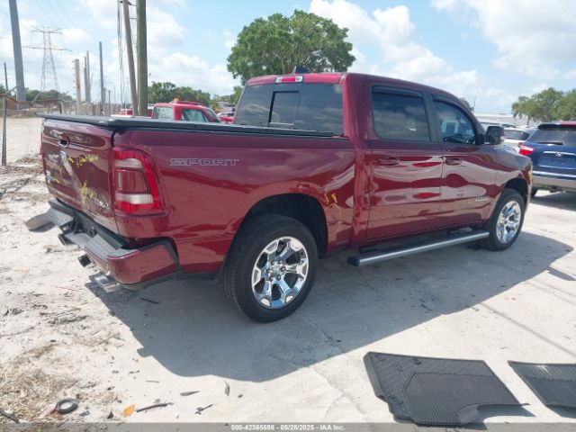 2021 RAM 1500 1C6SRFFT6MN533571 Photo 3