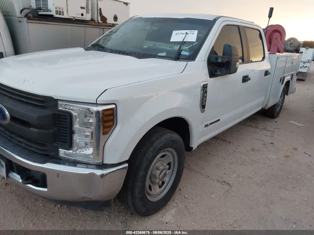 Ford F-350 Xl 2018 1FT7W3AT3JEC82534 Image 2