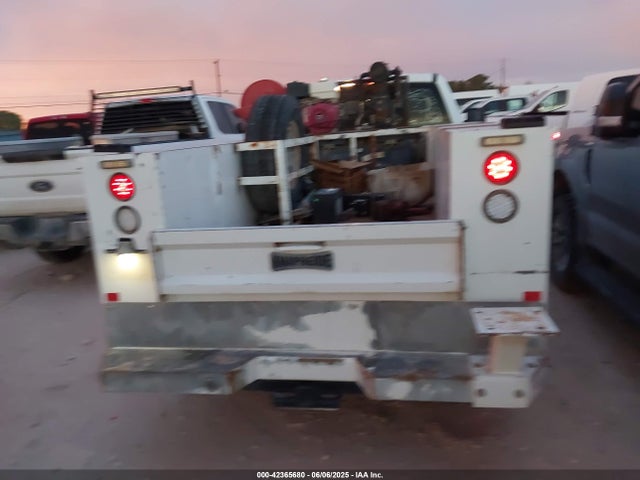 Ford F-350 Chassis Xl 2017 1FD7X3ET5HEE29322 Image 15