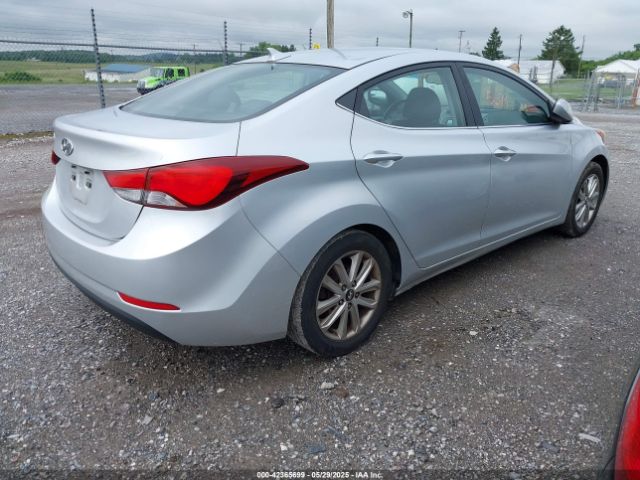 KMHDH4AE5FU231047 Hyundai ELANTRA SE