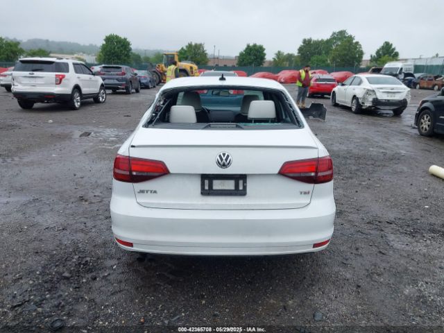3VWD17AJ8GM408622 Volkswagen Jetta 1.8t Sport