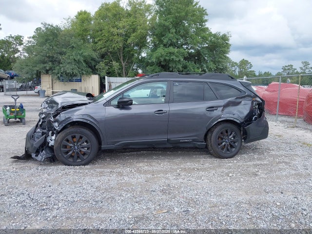 4S4BTALCXS3181505 Subaru Outback Onyx Edition