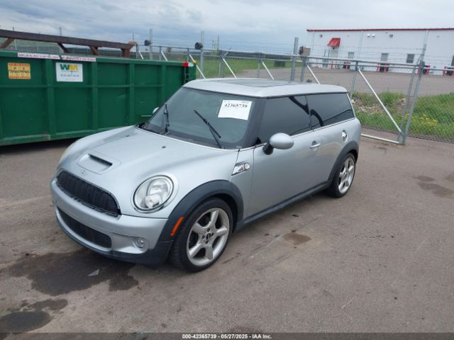 2010 MINI COOPER S CLUBMAN WMWMM3C57ATP94023 Photo 1
