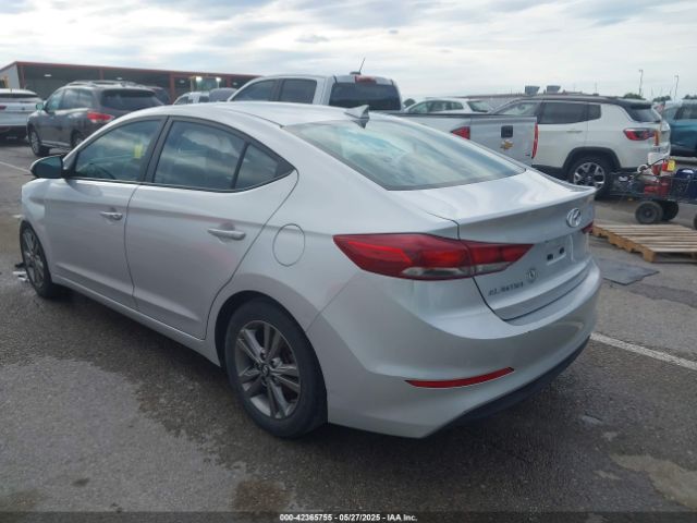 2018 HYUNDAI ELANTRA 5NPD84LF2JH217314 Photo 2