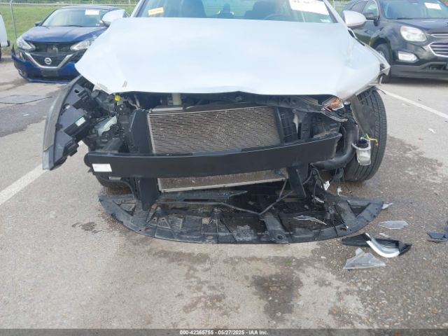 2018 HYUNDAI ELANTRA 5NPD84LF2JH217314 Photo 5