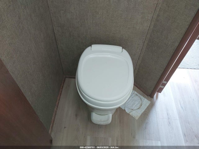 5ZT2AVXB4FB905976 Fore Striver Av
