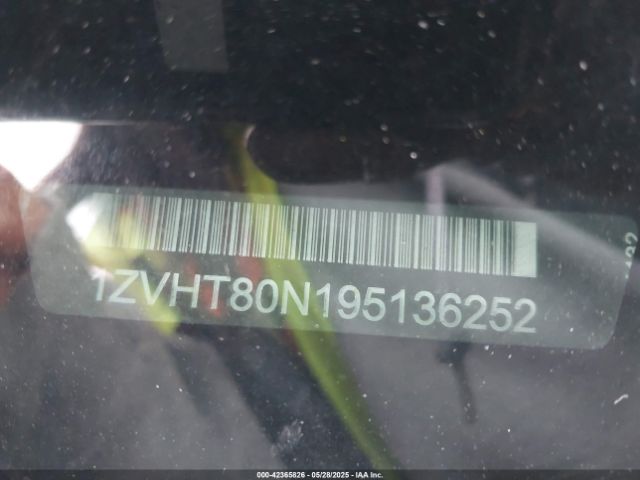 2009 FORD MUSTANG 1ZVHT80N195136252 Photo 8