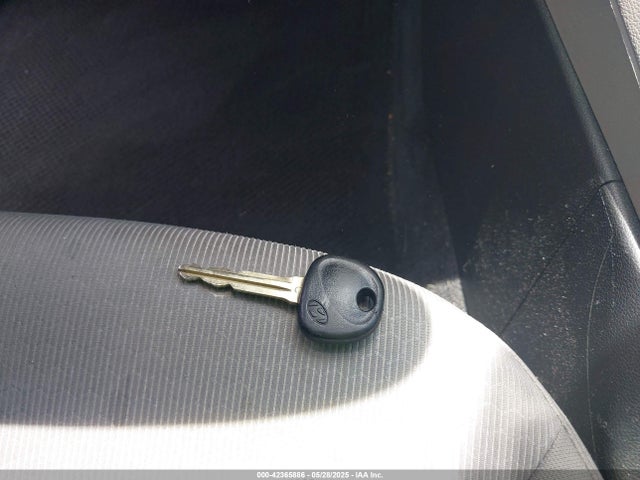 KMHD74LF0HU386679 Hyundai ELANTRA SE