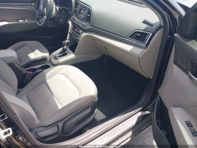 KMHD74LF0HU386679 Hyundai ELANTRA SE