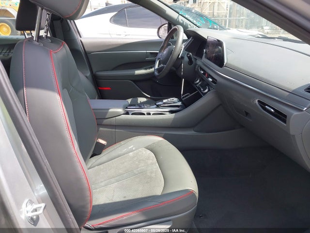 5NPEJ4J2XMH132833 Hyundai t-gdi gamma ii