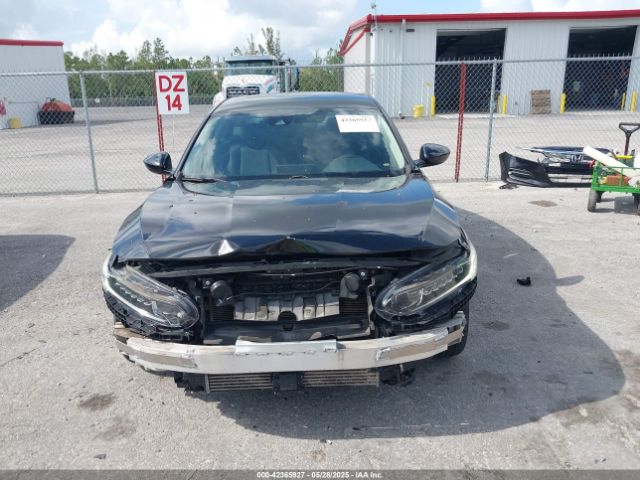 1HGCV1F10JA088811 Honda ACCORD LX