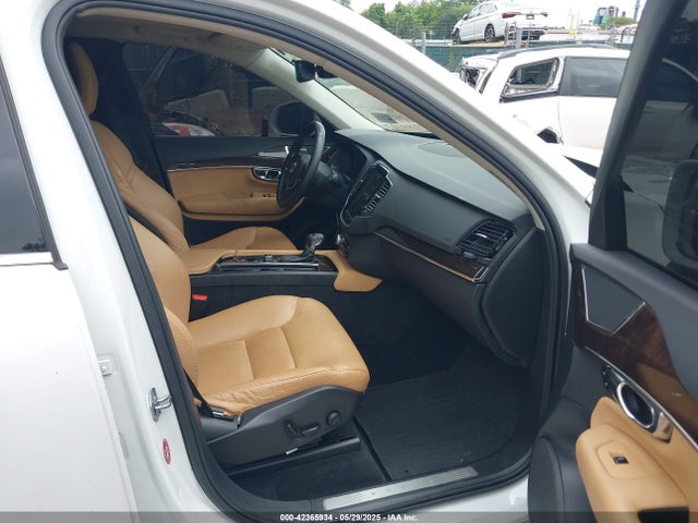 YV4A22PK9G1046591 Volvo Xc90 T6 Momentum