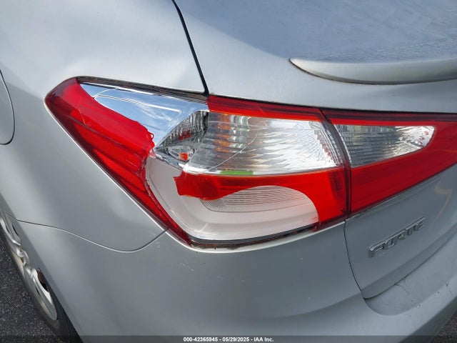 KIA FORTE LX 2015 KNAFX4A67F5370547 Image 13