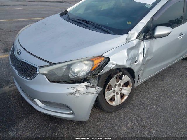 KIA FORTE LX 2015 KNAFX4A67F5370547 Image 6