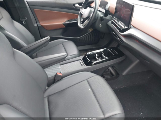Volkswagen 2021 2021 WVGKMPE2XMP046329 Image 5