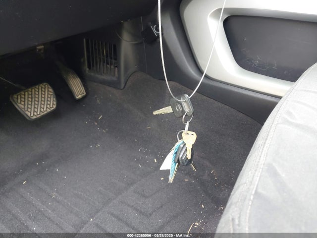 1N6BA1F40HN508275 Nissan 2017