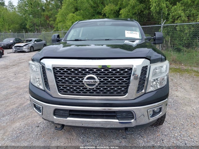 1N6BA1F40HN508275 Nissan 2017