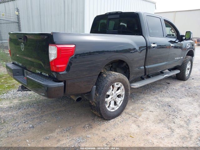 1N6BA1F40HN508275 Nissan 2017