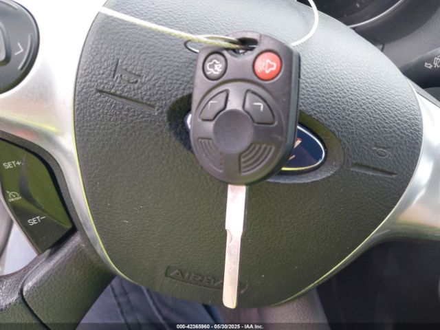 1FADP3K27EL123142 Ford FOCUS SE