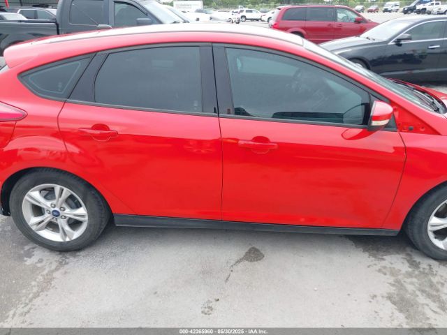 1FADP3K27EL123142 Ford FOCUS SE