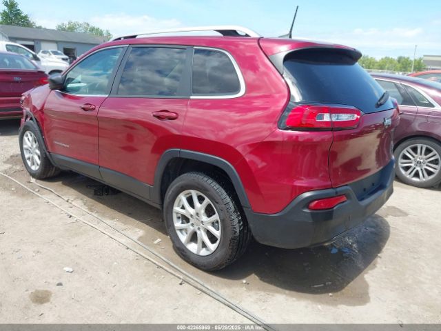 1C4PJLCB1HW662544 Jeep Cherokee Latitude Fwd
