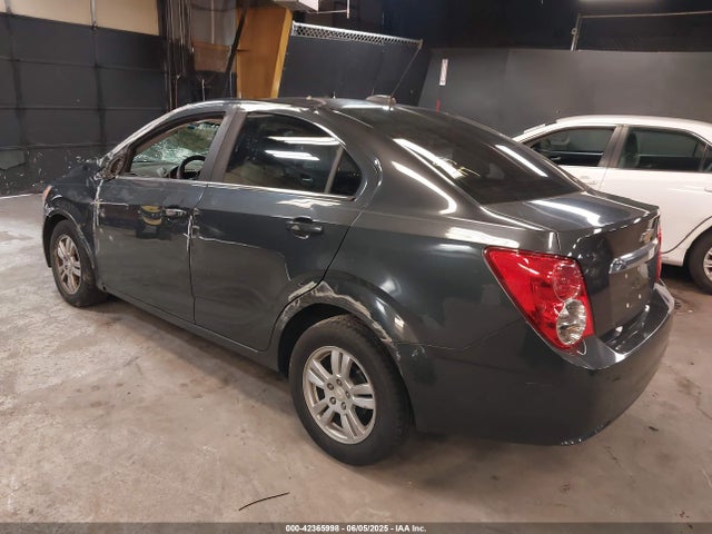 1G1JC5SH2F4197954 Chevrolet Sonic Lt Auto