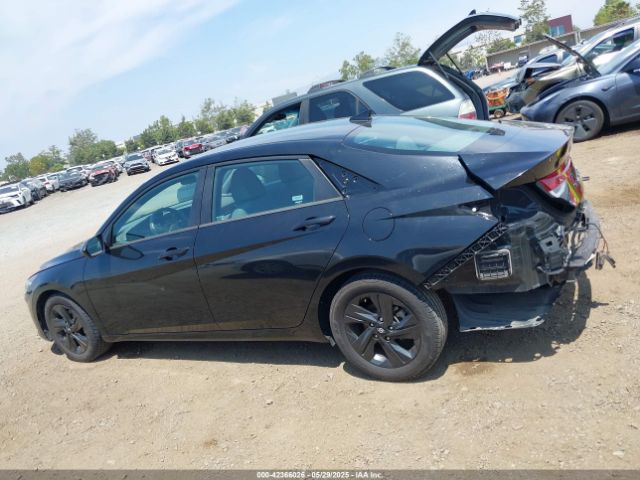 5NPLM4AG1MH051245 Hyundai ELANTRA SEL