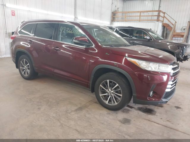 2017 TOYOTA HIGHLANDER 5TDJZRFH9HS392349