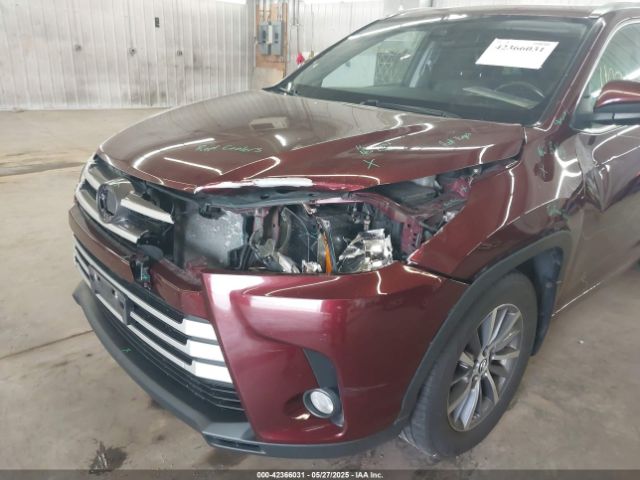 2017 TOYOTA HIGHLANDER 5TDJZRFH9HS392349 Photo 5