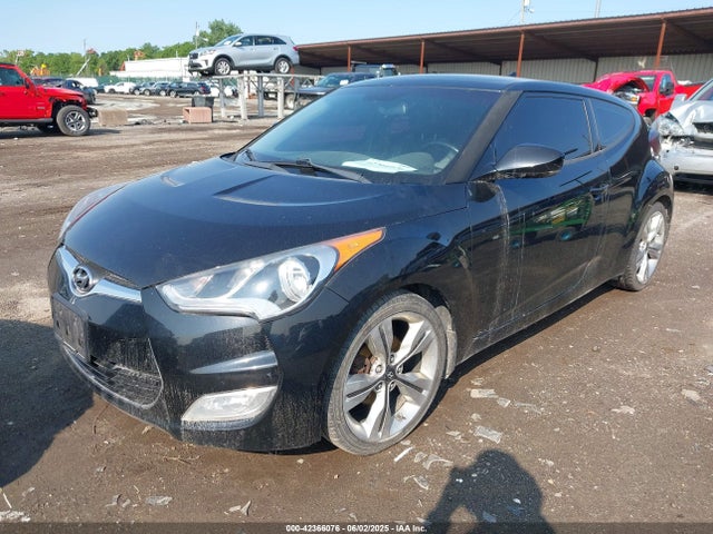 Hyundai Veloster Base W/black 2014 KMHTC6AD4EU185738 Image 2
