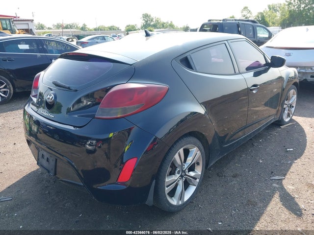 Hyundai Veloster Base W/black 2014 KMHTC6AD4EU185738 Image 4