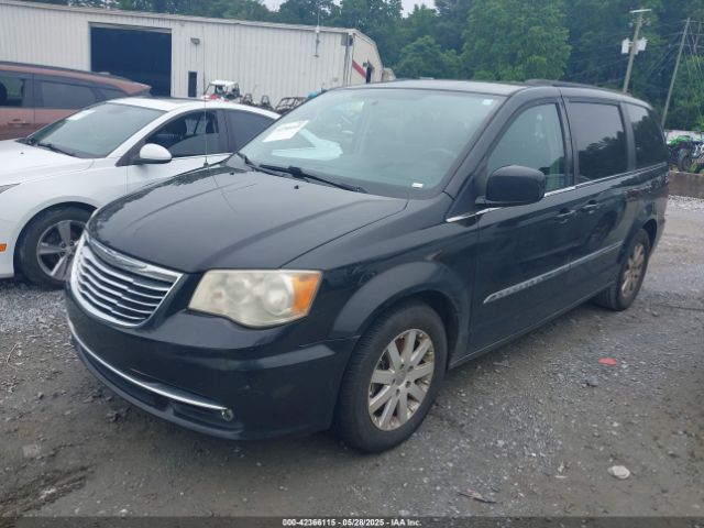 2013 CHRYSLER TOWN & COUNTRY 2C4RC1BG2DR705425 Photo 1